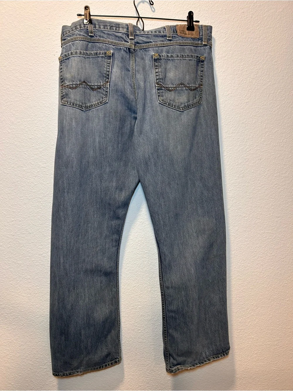 Wrangler Men’s Southwestern Blue Relaxed Fit Grunge Jeans